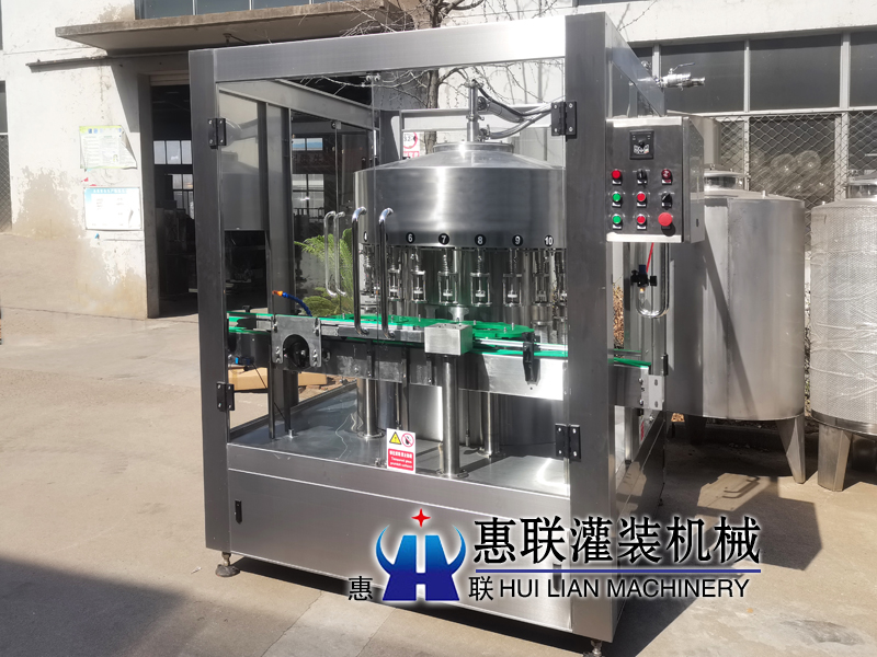 24頭負(fù)壓白酒灌裝機